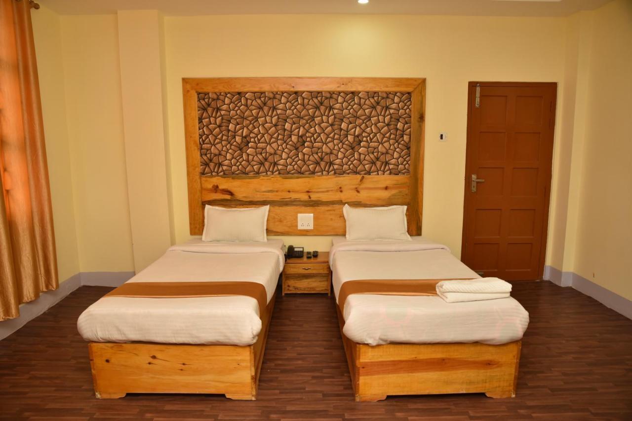 Hotel City Palace Inn Shillong Exterior photo